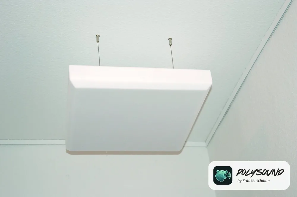 Fertig abgehängtes Deckensegel aus Schaumstoff aus Basotect®