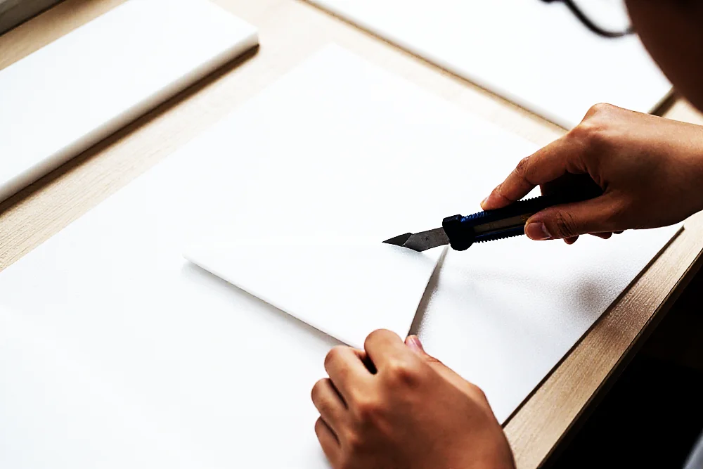 Schaumstoff zuschneiden für Unterfütterung